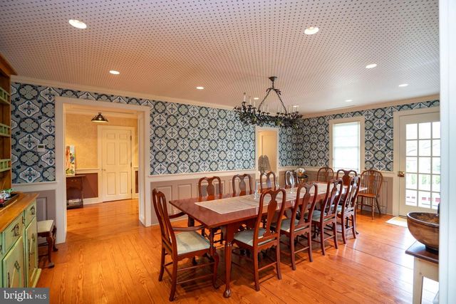 9981 DOUGLAS RD, Red Lion, PA 17356