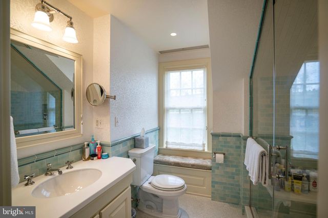 9981 DOUGLAS RD, Red Lion, PA 17356