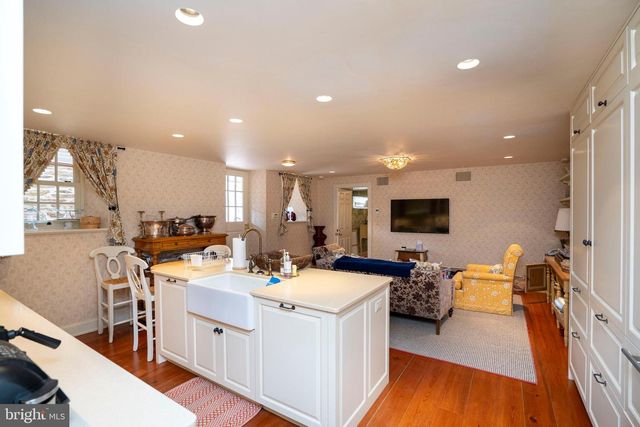 9981 DOUGLAS RD, Red Lion, PA 17356