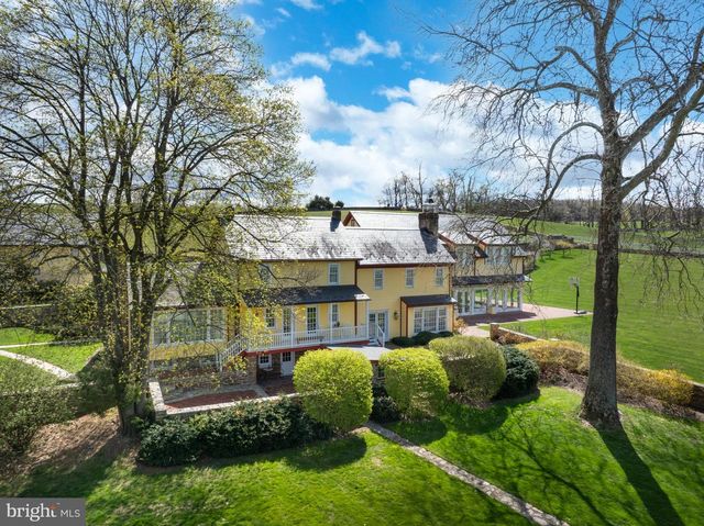 9981 DOUGLAS RD, Red Lion, PA 17356