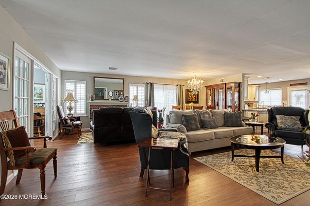 707 Wooton Court C, Manchester, NJ 08759