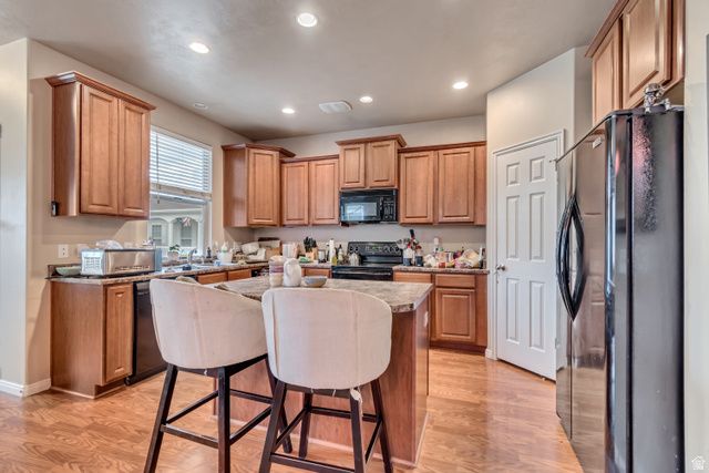 11607 S GRANDVILLE AVE, South Jordan, UT 84009