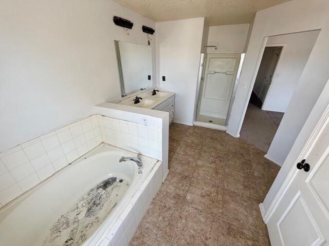 1332 Tesuque Court NE, Rio Rancho, NM 87144