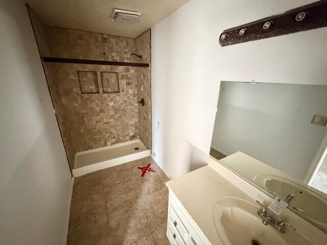 1332 Tesuque Court NE, Rio Rancho, NM 87144