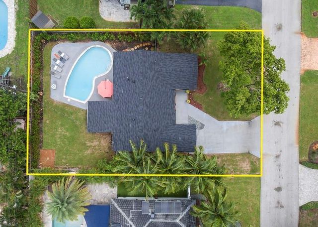 1411 NE 41st Street, Oakland Park, FL 33334