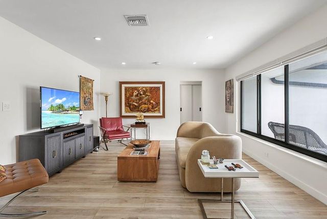 1411 NE 41st Street, Oakland Park, FL 33334