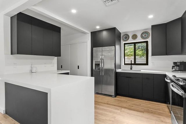 1411 NE 41st Street, Oakland Park, FL 33334