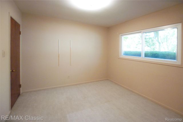 4836 Sundew Street, Commerce Charter Township, MI 48382