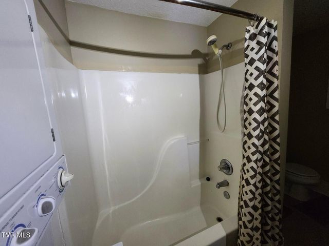 305 Montgomery Street, Johnson City, TN 37604