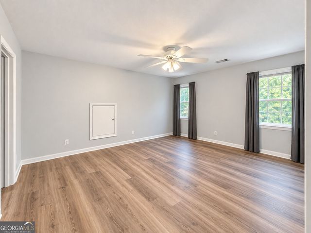 401 Sturdivant Court, Peachtree City, GA 30269