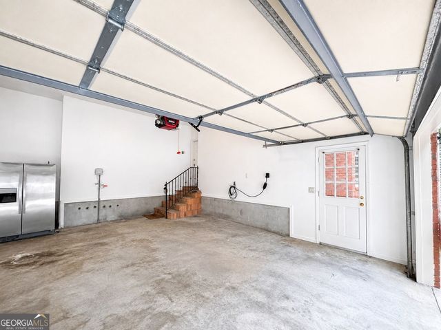 401 Sturdivant Court, Peachtree City, GA 30269