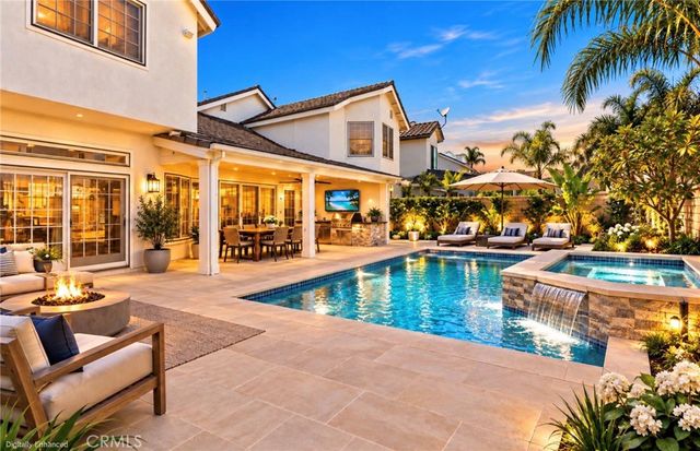 3561 Venture Drive, Huntington Beach, CA 92649