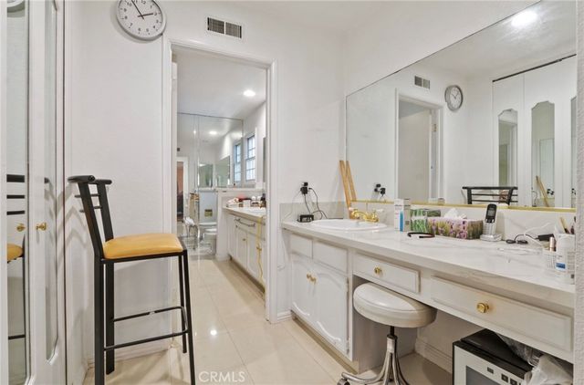3561 Venture Drive, Huntington Beach, CA 92649