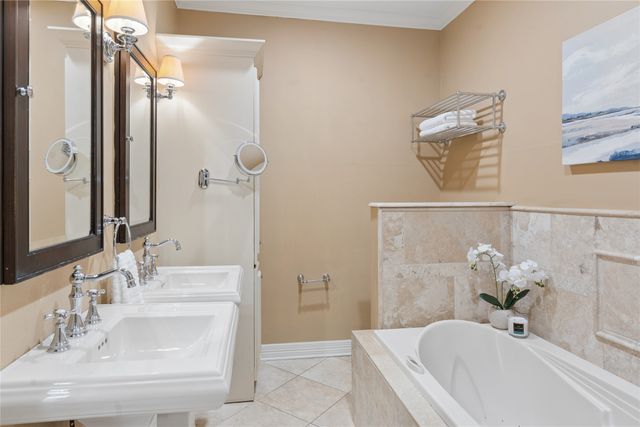 6417 Lakeshore Drive, Dallas, TX 75214