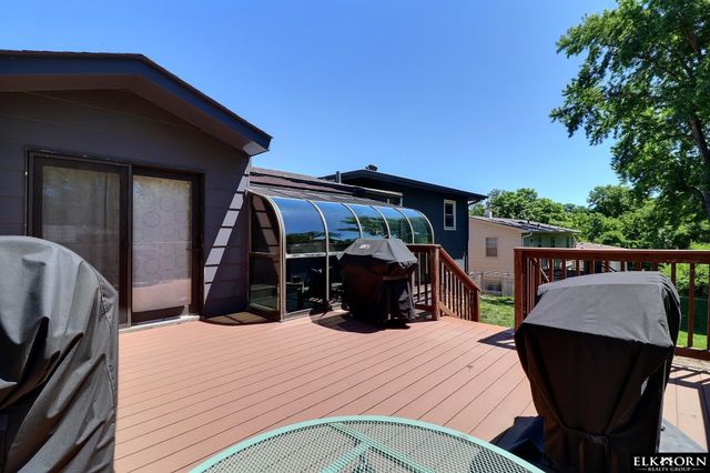 9617 Ruggles Street, Omaha, NE 68134