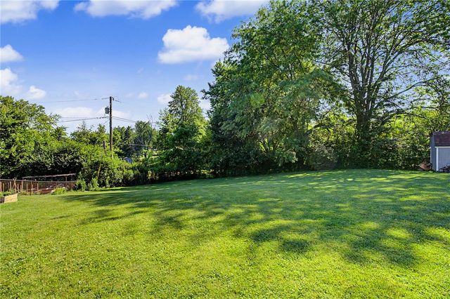 4627 Whitegate Drive, Beavercreek, OH 45430