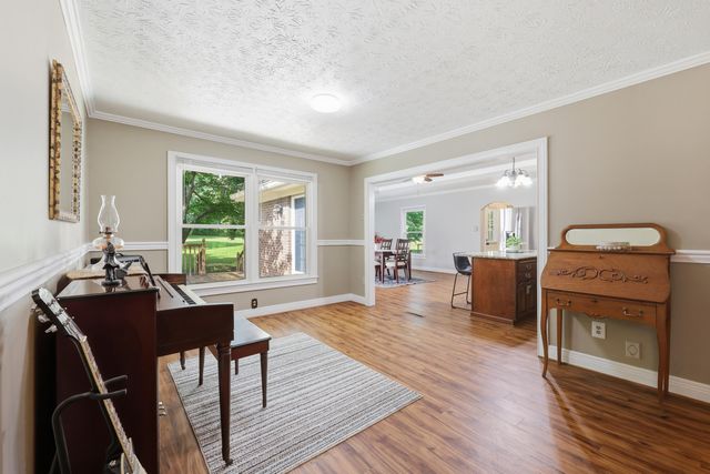 194 Old Coach Road, Nicholasville, KY 40356