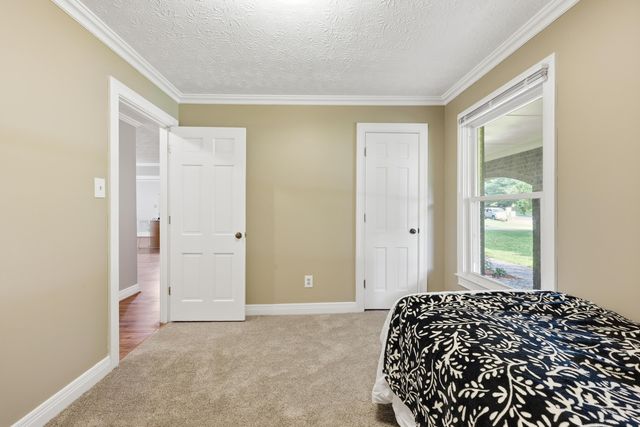 194 Old Coach Road, Nicholasville, KY 40356