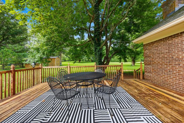 194 Old Coach Road, Nicholasville, KY 40356