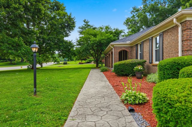194 Old Coach Road, Nicholasville, KY 40356