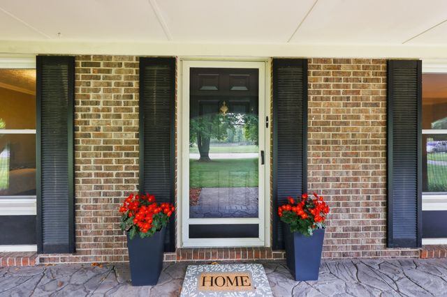 194 Old Coach Road, Nicholasville, KY 40356
