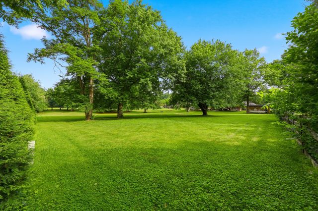 194 Old Coach Road, Nicholasville, KY 40356