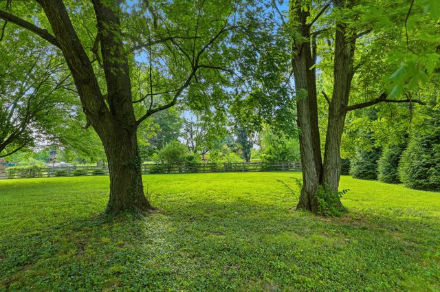 194 Old Coach Road, Nicholasville, KY 40356