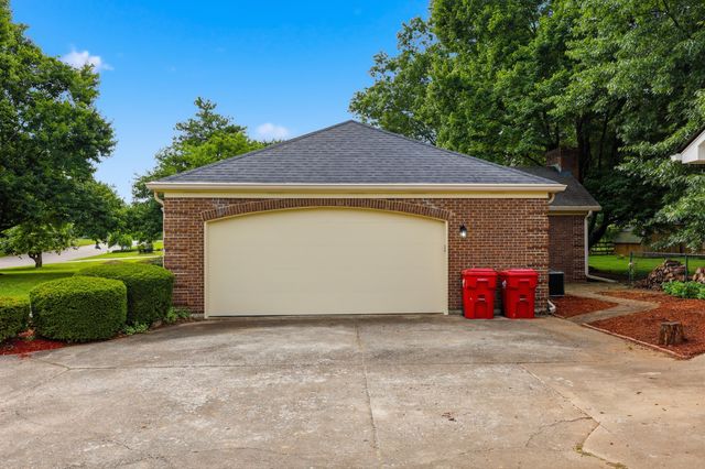 194 Old Coach Road, Nicholasville, KY 40356