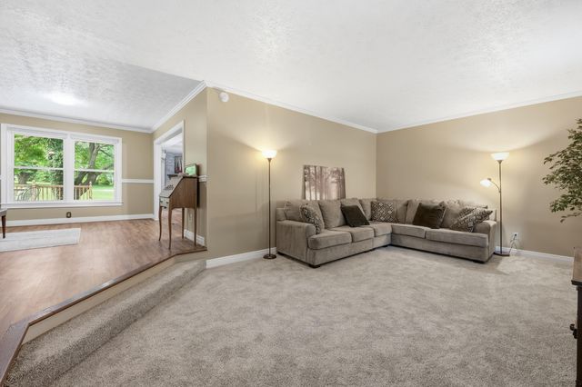 194 Old Coach Road, Nicholasville, KY 40356