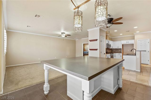 2699 Ivoryhill Street, Las Vegas, NV 89135