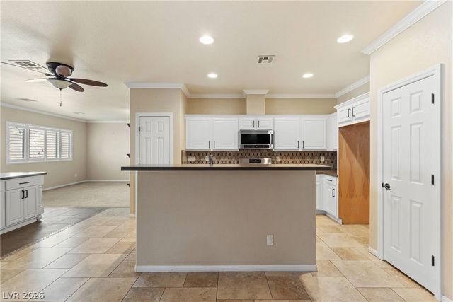 2699 Ivoryhill Street, Las Vegas, NV 89135