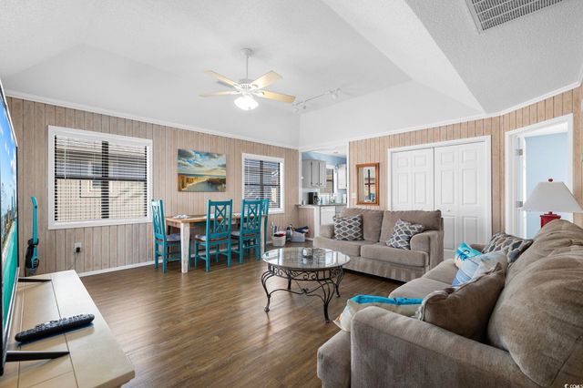 9506 Knights Ct., Myrtle Beach, SC 29572