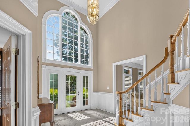 6041 Bluebird Hill Lane, Matthews, NC 28104