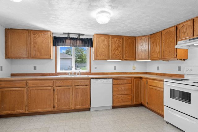 10724 E 12th Ave, Spokane Valley, WA 99206