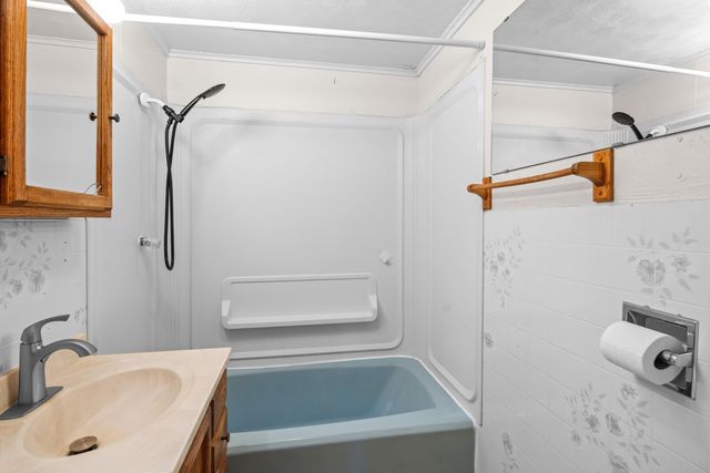 10724 E 12th Ave, Spokane Valley, WA 99206