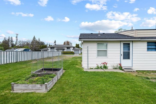 10724 E 12th Ave, Spokane Valley, WA 99206