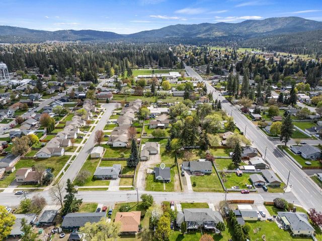 10724 E 12th Ave, Spokane Valley, WA 99206