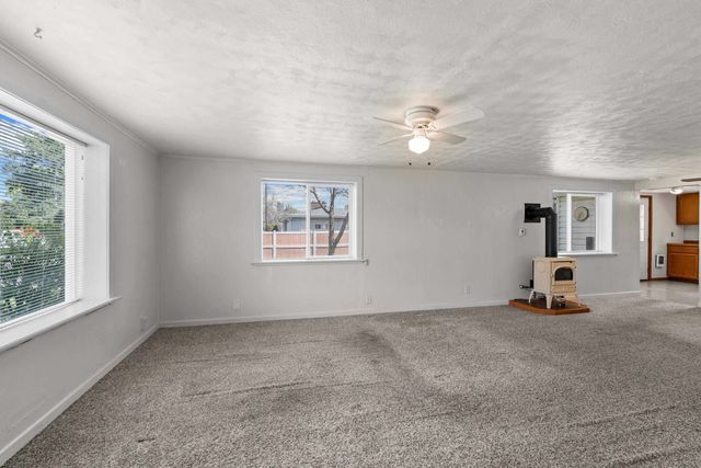 10724 E 12th Ave, Spokane Valley, WA 99206