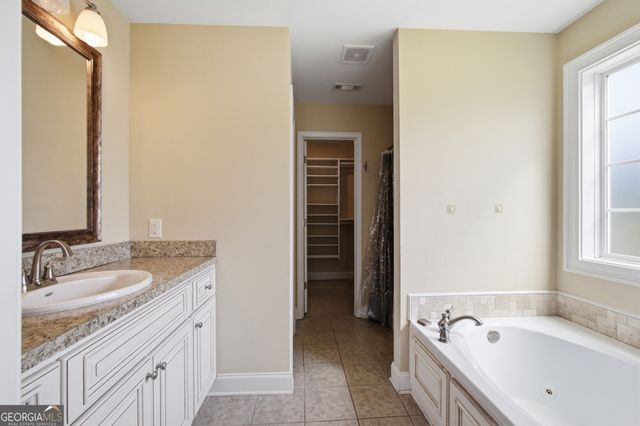 208 Stonington Drive, Mount Airy, GA 30563