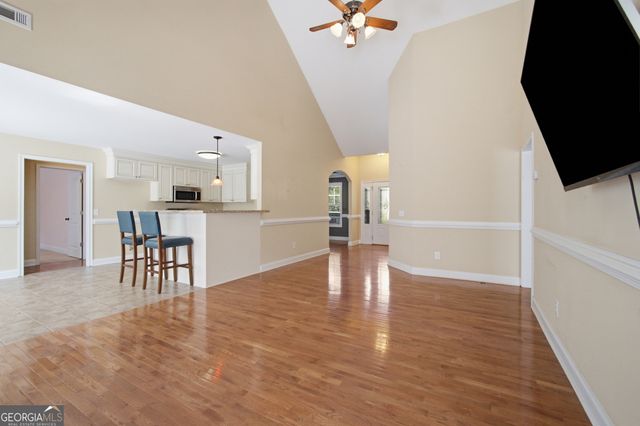 208 Stonington Drive, Mount Airy, GA 30563