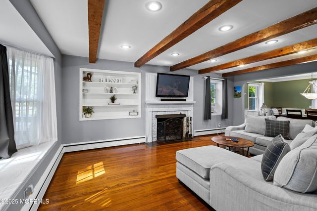 305 Mountain Avenue, North Plainfield, NJ 07060