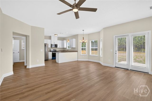 149 Franklin Tree Drive NE, Ludowici, GA 31316