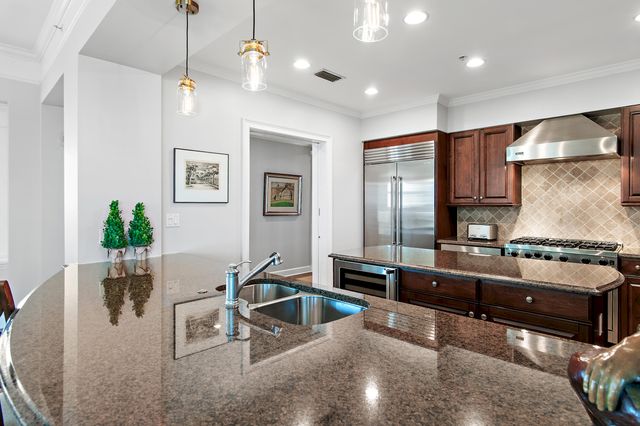 404 Kelly Plantation Drive 1007, Destin, FL 32541