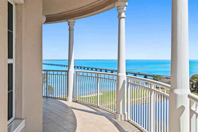 404 Kelly Plantation Drive 1007, Destin, FL 32541