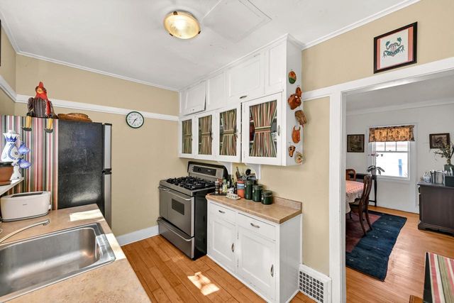 2719 E Locust STREET, Milwaukee, WI 53211