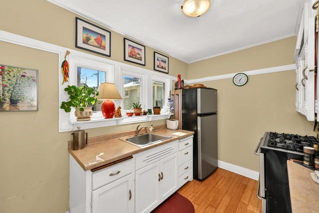 2719 E Locust STREET, Milwaukee, WI 53211