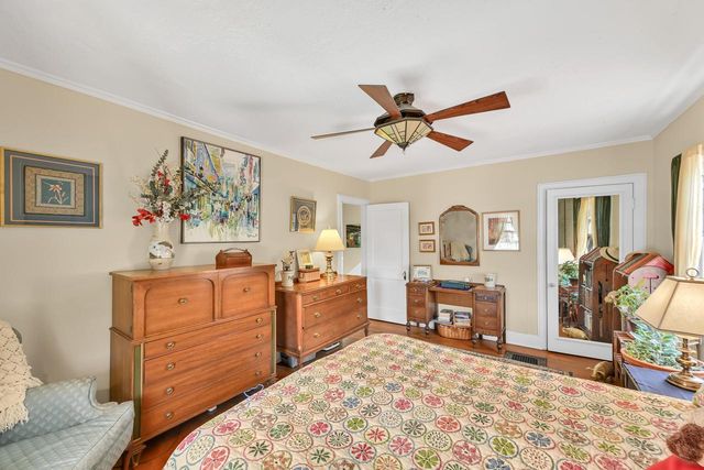 2719 E Locust STREET, Milwaukee, WI 53211