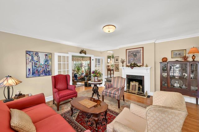 2719 E Locust STREET, Milwaukee, WI 53211