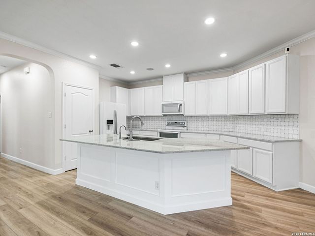 2073 Turkey Creek, New Braunfels, TX 78130