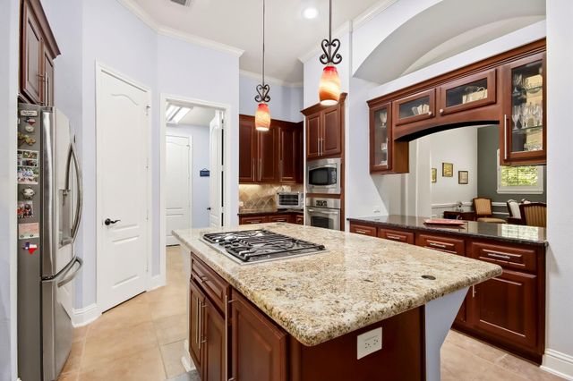 10007 Estes Hill Lane, Conroe, TX 77302